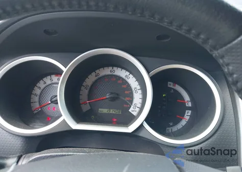 2015 Toyota Tacoma Prerunner V6 из США, поврежденный, VIN 5TFTU4GN7FX086935